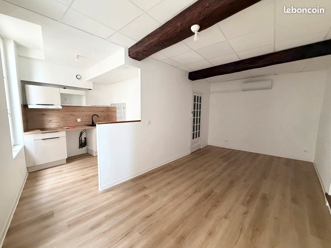 Appartement 1 pièce 28 m² · à Auch · 28 m² · 395 €/mois