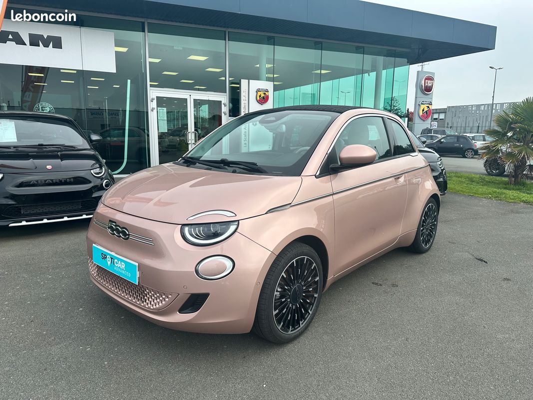 LOA 163e/mois Nouvelle Fiat 500 cabrio Électrique 42kWh La Prima (image 1)