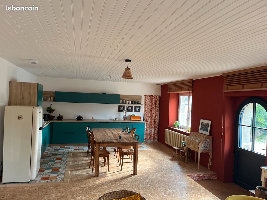 Maison 7 pièces 180 m² · à Plouguiel · 180 m² · 345 000 €