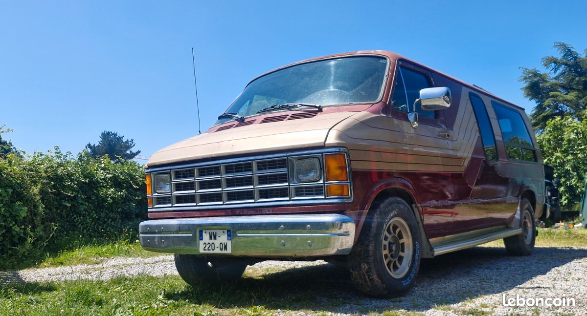 Dodge B250 (image 1)