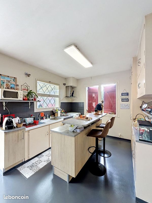Maison 5 pièces 140 m² (image 4)