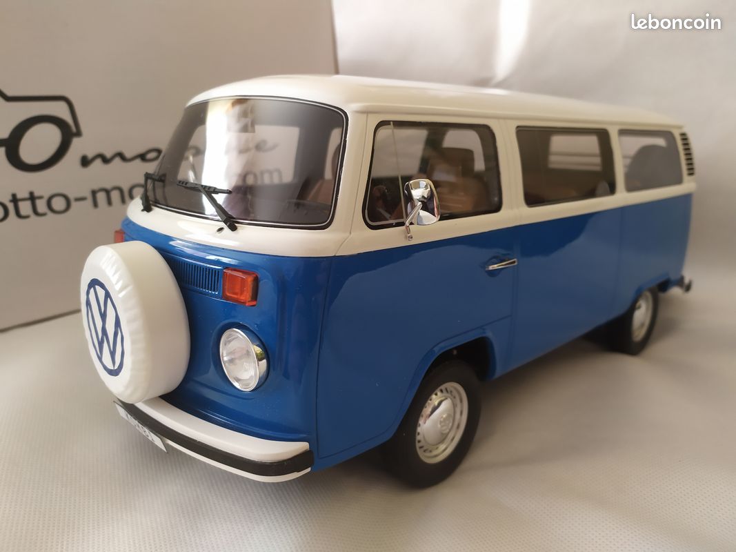 Modèle Réduit Volkswagen Kombi T2 1/12 Par Ottomobile - Couleur Bleue, Neuf En Boîte