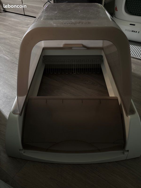Litière autonettoyante automatique (image 1)