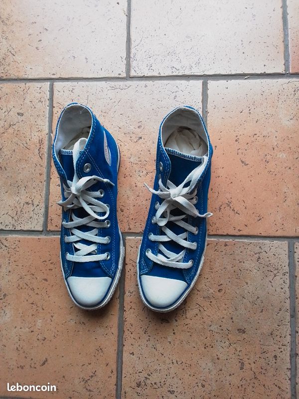 converses bleues