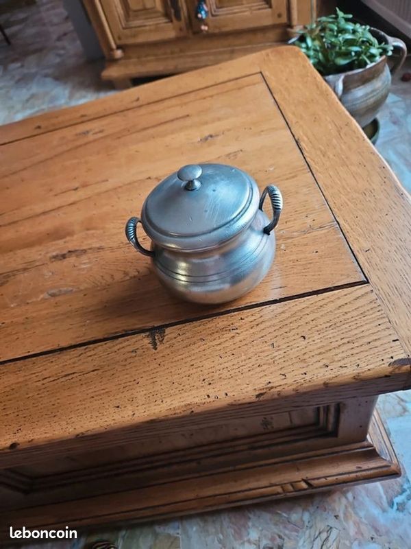 Petite bonbonnière vintage étain (image 4)