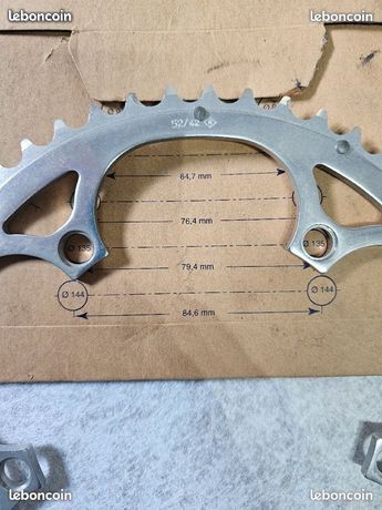 Plateau vélo pour pédalier CAMPAGNOLO 52 dents BCD 135 - Équipements vélos
