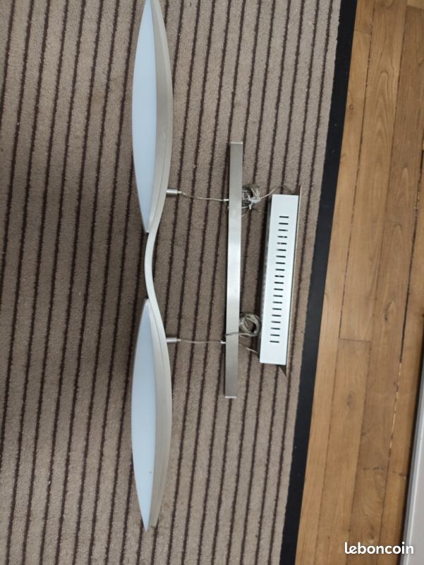 Lumière dessus de table (image 2)