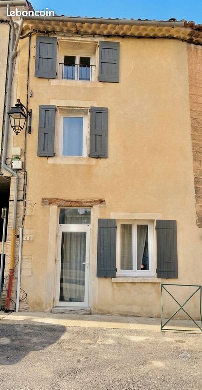 Maison 3 pièces 88 m² · à Malemort-du-Comtat · 88 m² · 169 000 €