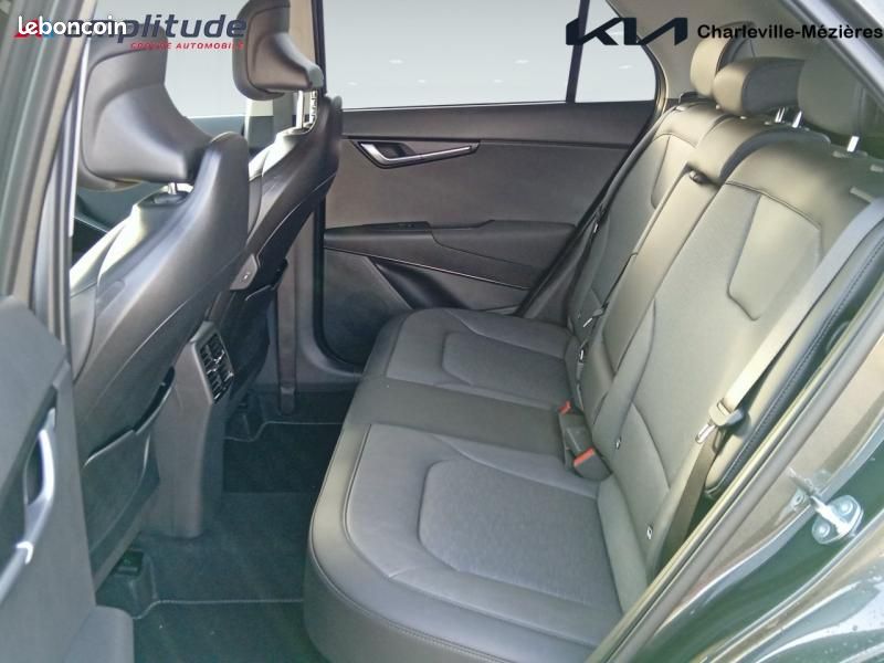 Kia Niro 1.6 GDi 138ch HEV Premium DCT6 (image 12)