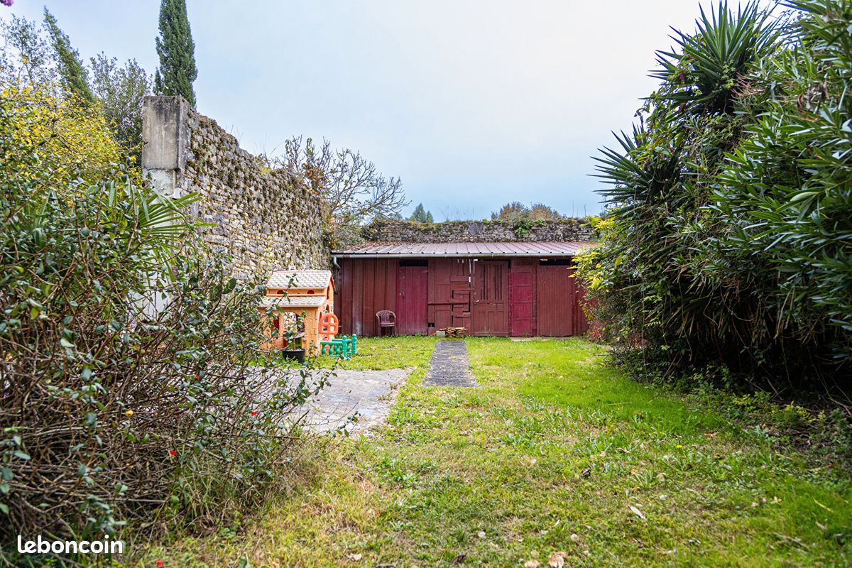 Immeuble 16 pièces 306 m² (image 7)