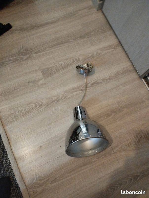 Lustre métal ampoule classique gros culot idéal chambre jeune (image 1)