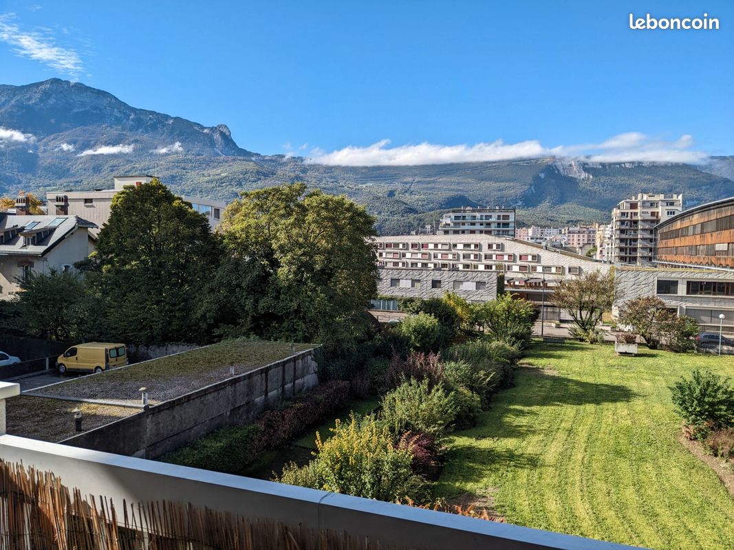 Appartement 1 pièce 28 m² · à Grenoble · 28 m² · 95 000 €