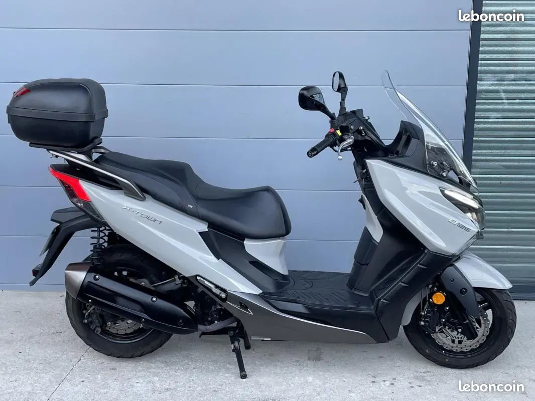 Plancher Plat Kymco X City 300 Scooter KYMCO 1500 Km Garantie Motos