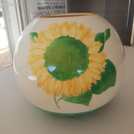 Vase soliflore en pate de verre Décor doiseaux et de paysage XX siècle