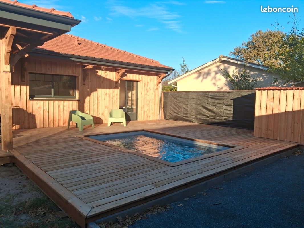 Maison 4 pièces 90 m² · à Arès · 90 m² · 2 200 €/mois