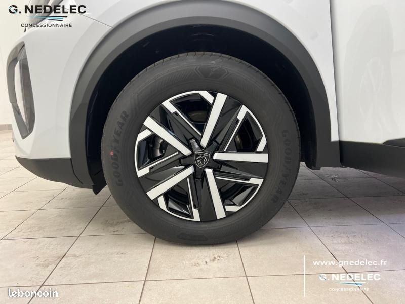 Peugeot 2008 1.2 Hybrid 110ch Style e-DCS6 (image 11)