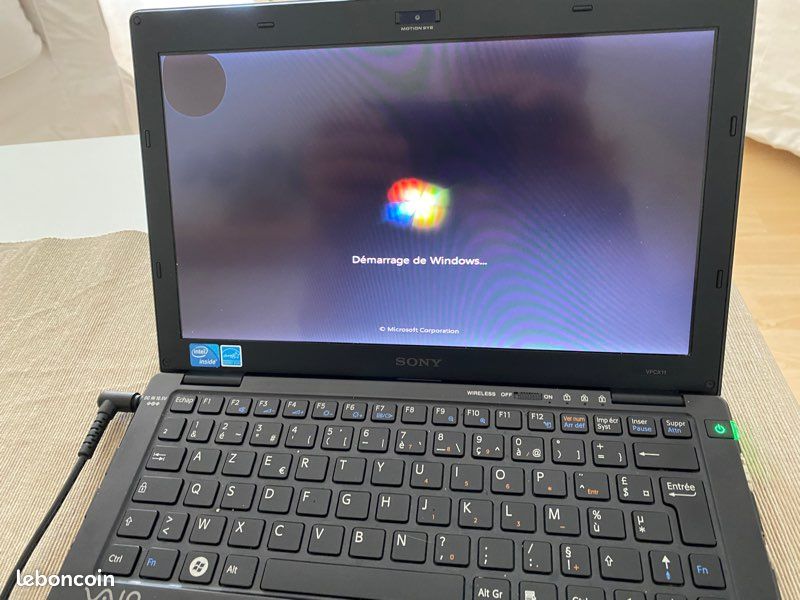 Sony VAIO ultra-fin (image 2)