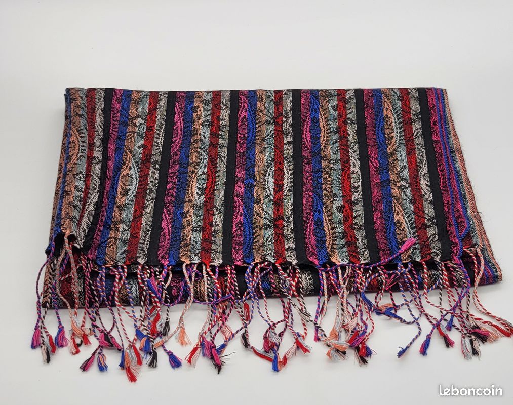 ECHARPE ETOLE en CACHEMIRE PASHMINA (image 1)