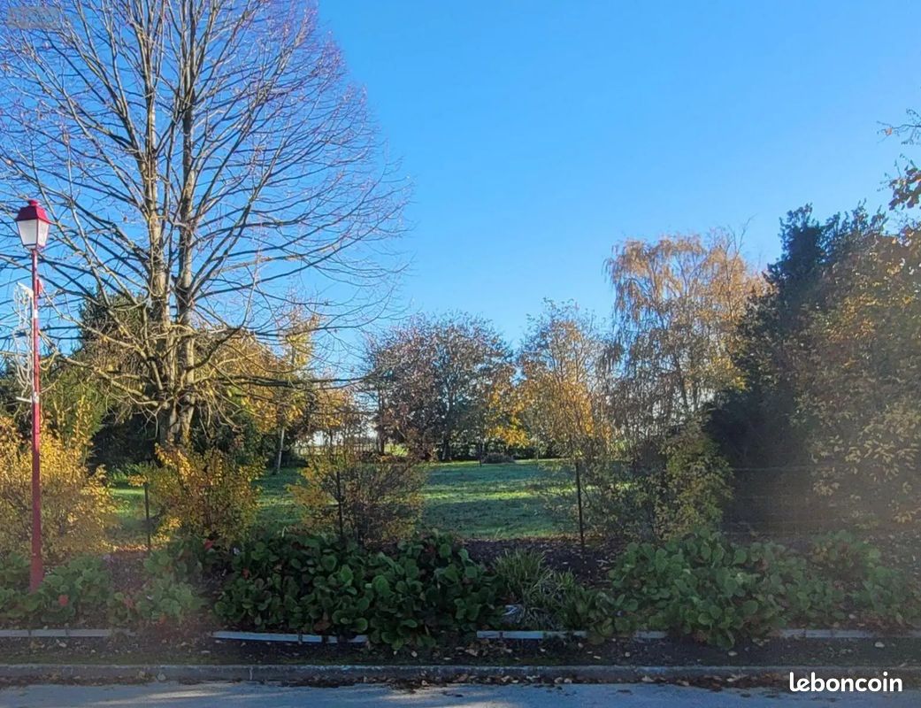 Terrain 1517 m² · à Autremencourt · 1 517 m² · 30 000 €