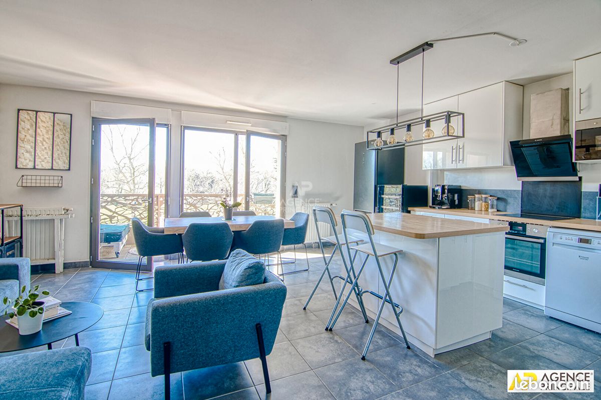 Appartement a louer saint-cyr-l'ecole - 4 pièce(s) - 84 m2 - Surfyn