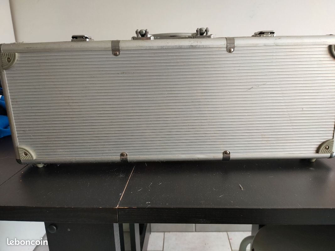 Mallette de poker (image 1)