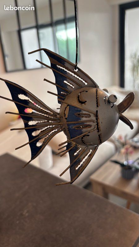 Décoration petit poisson en métal (image 3)