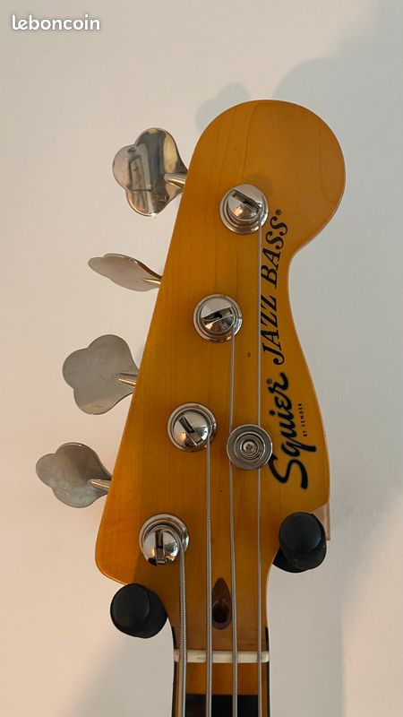 Squier Classic Vibe '70s Jazz Bass (image 8)