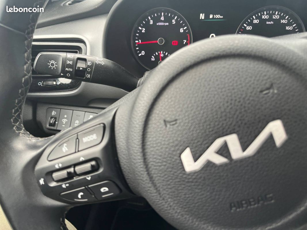 KIA Stonic 1.0 T-GDi 120 ch ISG BVM6 Active (image 24)