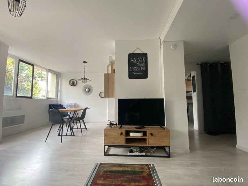 Appartement 4 pièces 75 m² · à Tarbes · 75 m² · 380 €