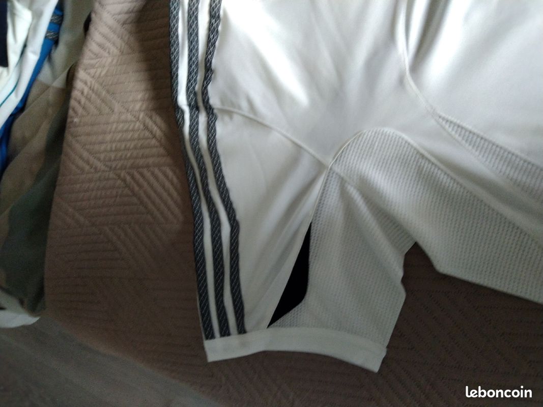 Tee shirt homme taille L (image 2)
