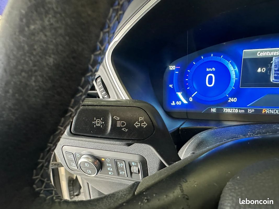 Ford kuga vignale 2.5i duratec 225 ch hybride rechargeable phev 2021 (image 19)