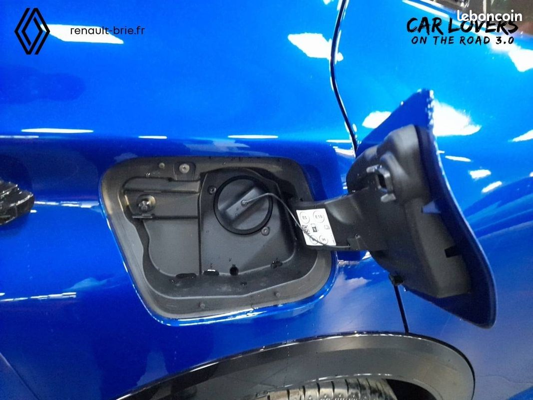 RENAULT Clio E-Tech full hybrid 160 ch esprit Alpine (image 26)