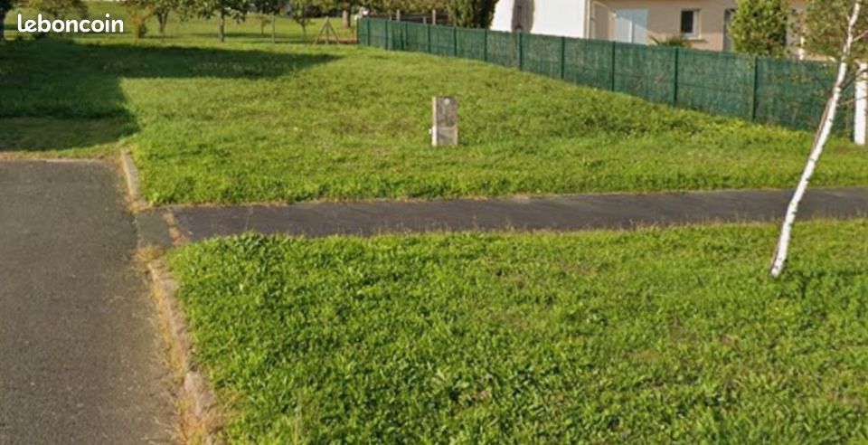 Terrain 480 m² Saintes · 125 000 €