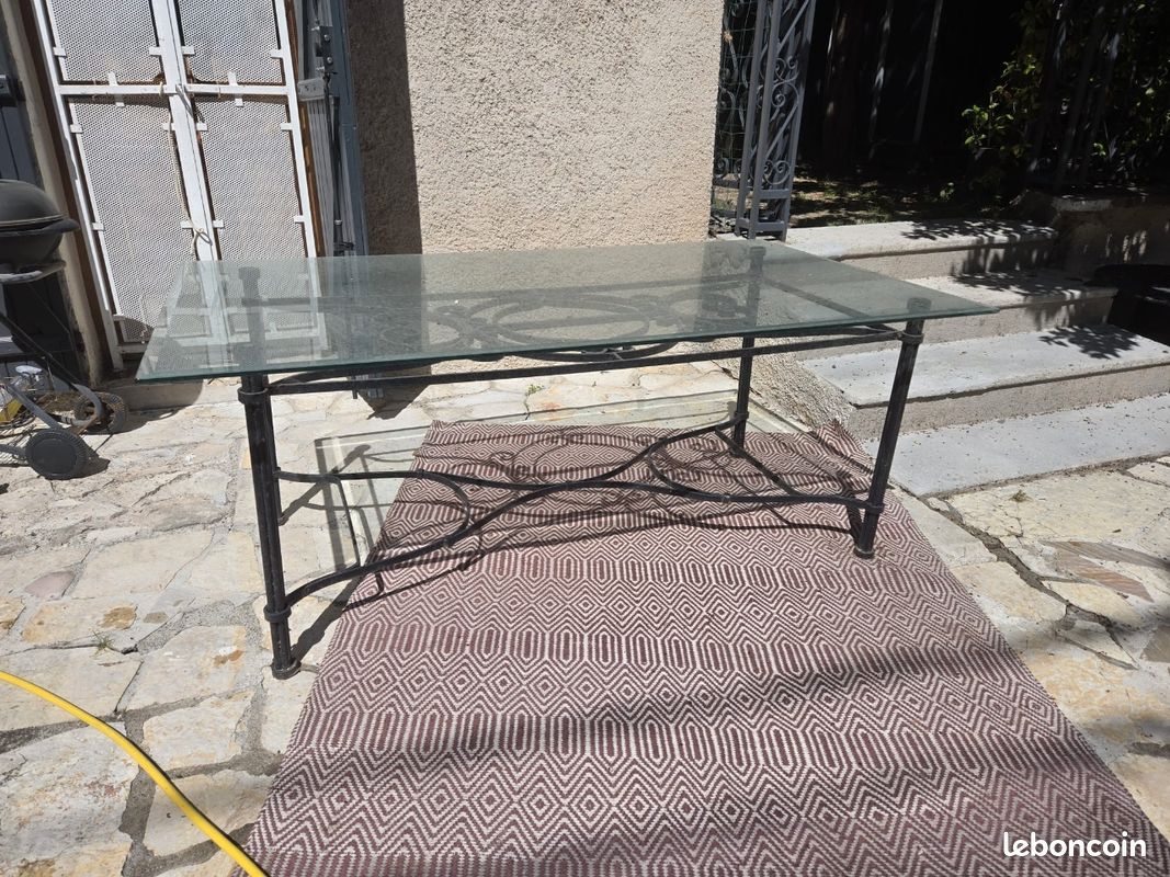 Table de jardin (image 2)