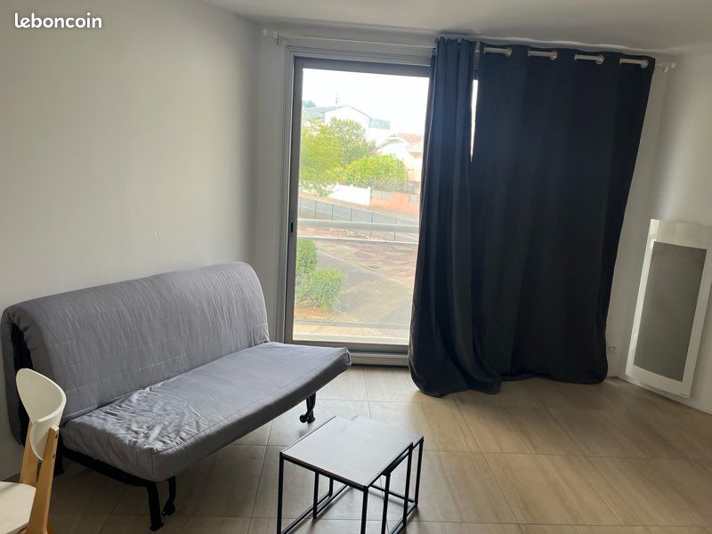 Appartement 1 pièce 21 m² · à Pessac · 21 m² · 650 €