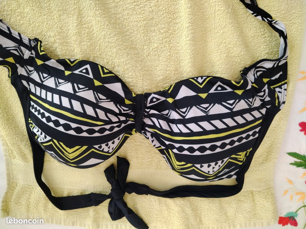 Maillot de bain 2pieces taille 42/44 très bon état (image 3)