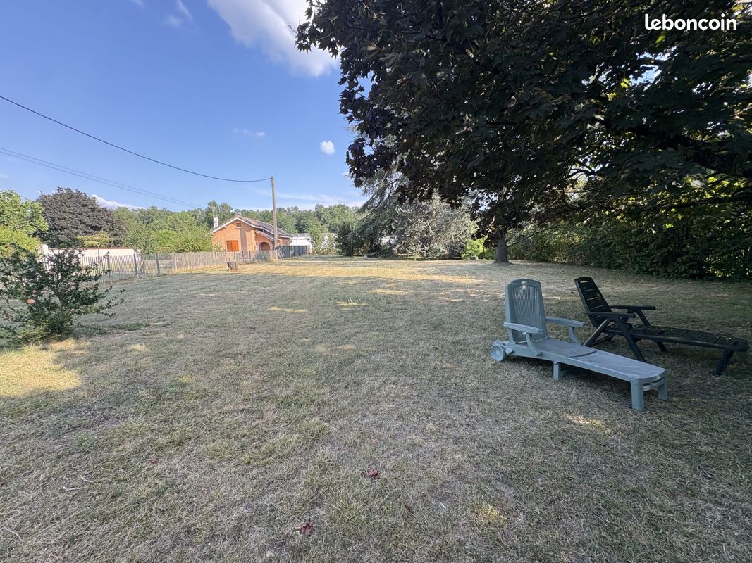 Terrain 553 m² · à Beaurepaire · 553 m² · 59 000 €