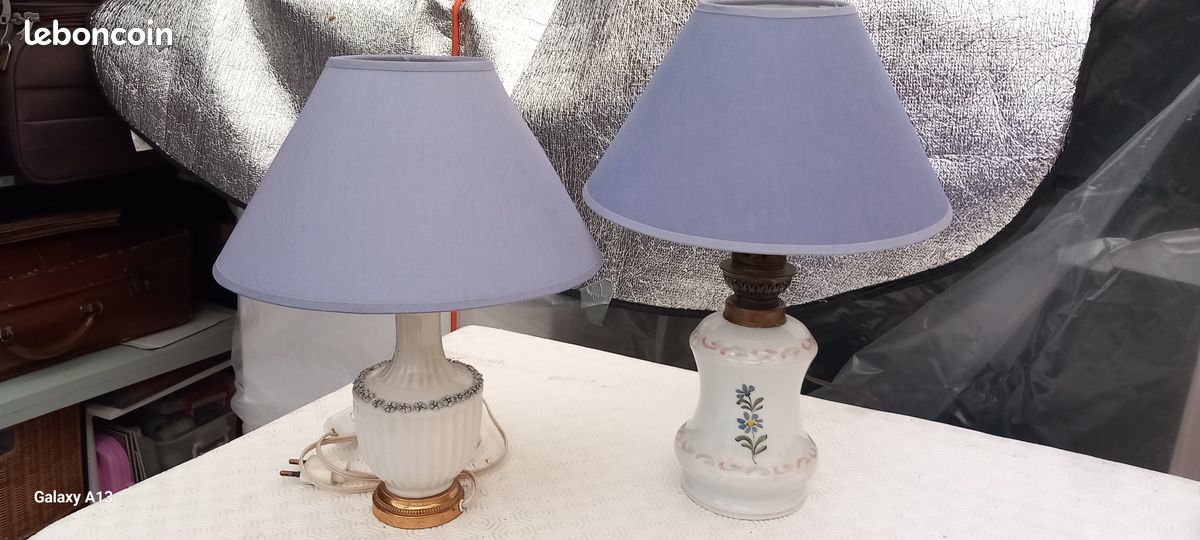 Lampes avec pied en faience (image 1)