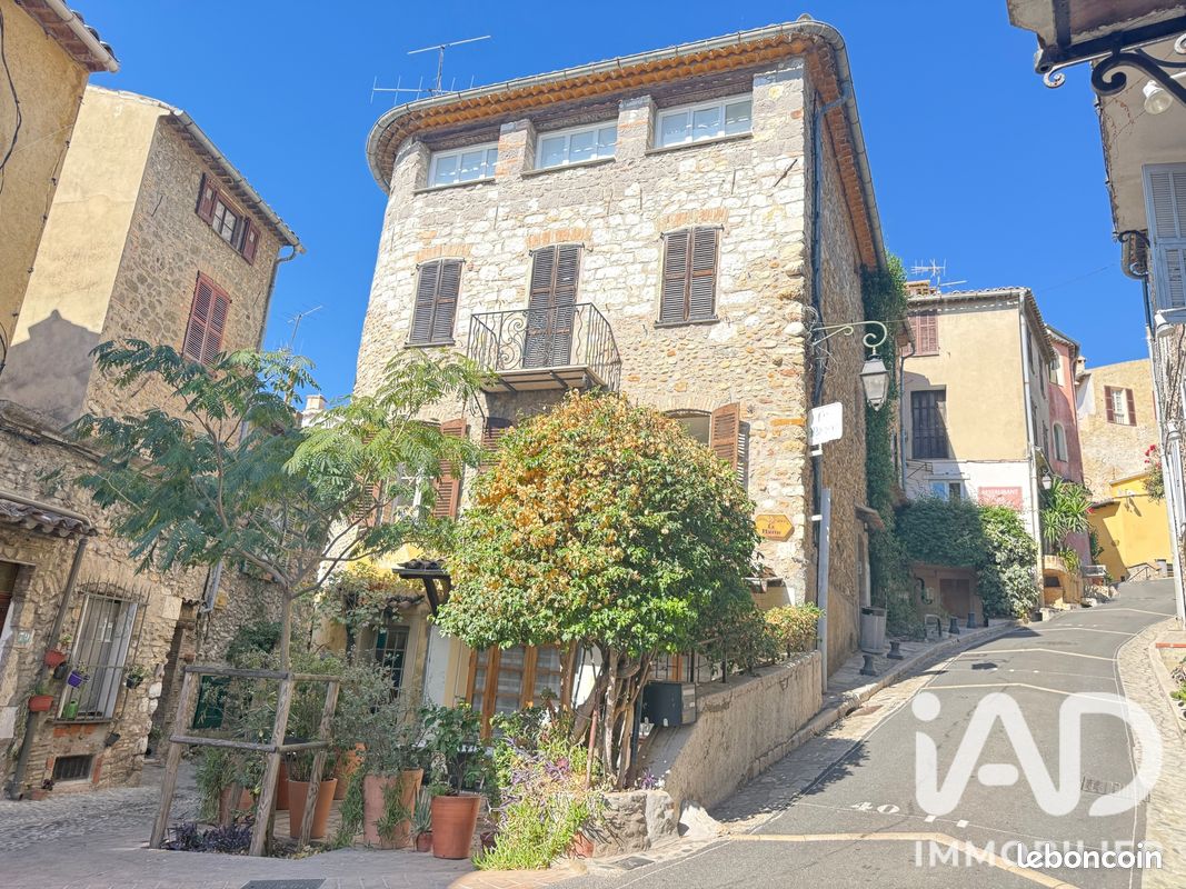 Appartement 5 pièces 125 m² · à Cagnes-sur-Mer · 125 m² · 535 000 €