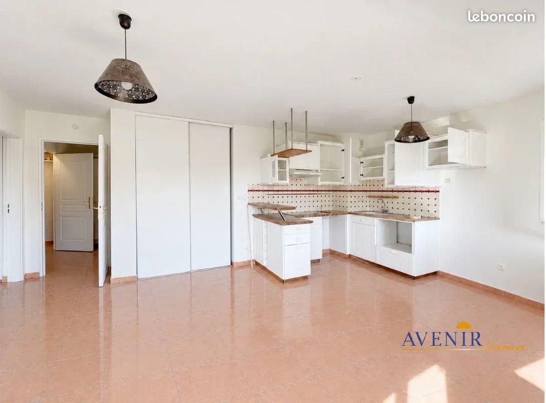 Appartement 2 pièces 40 m² · à Marseille · 40 m² · 815 €/mois