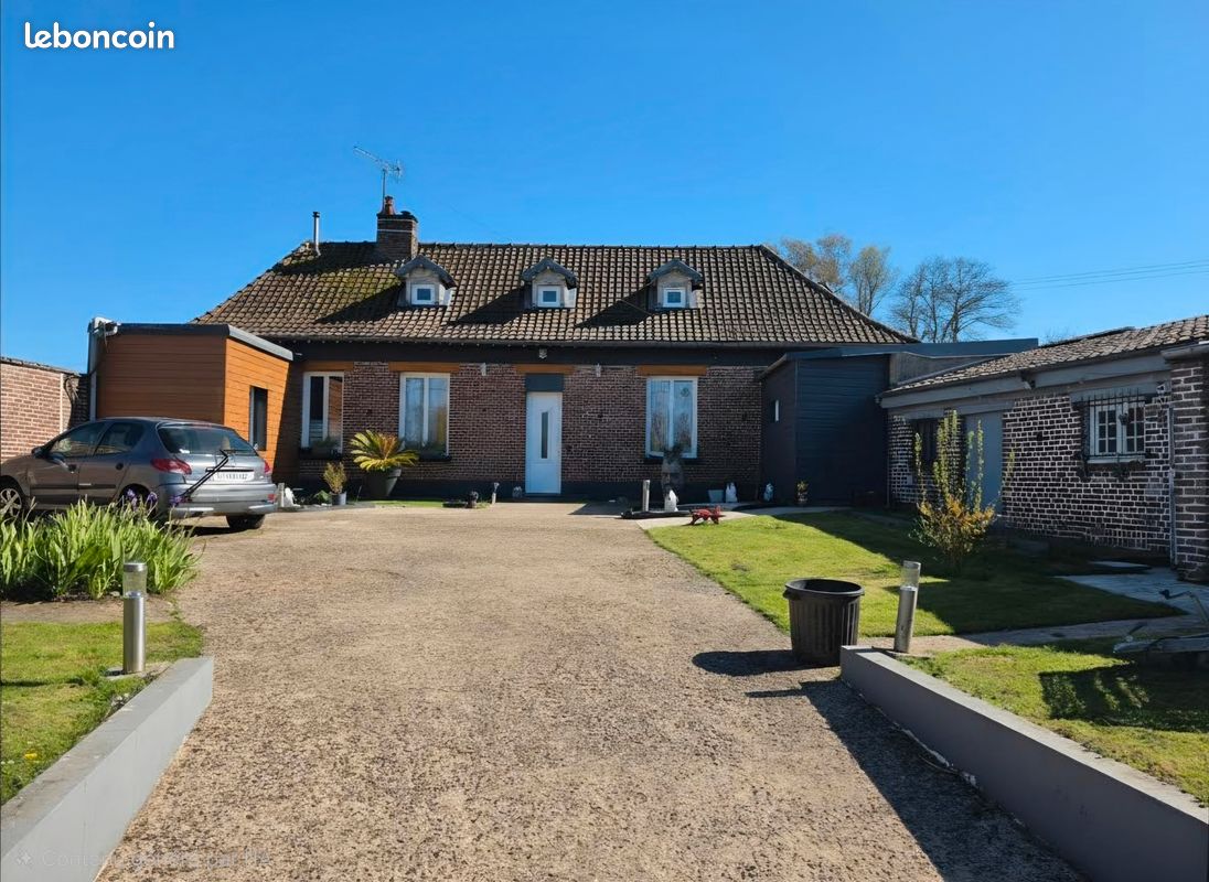 Maison 4 pièces 120 m² · à Courcelles-au-Bois · 120 m² · 190 000 €