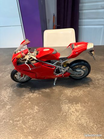Maquette PROTAR 1/9 851 Sport Poduction - Modélisme
