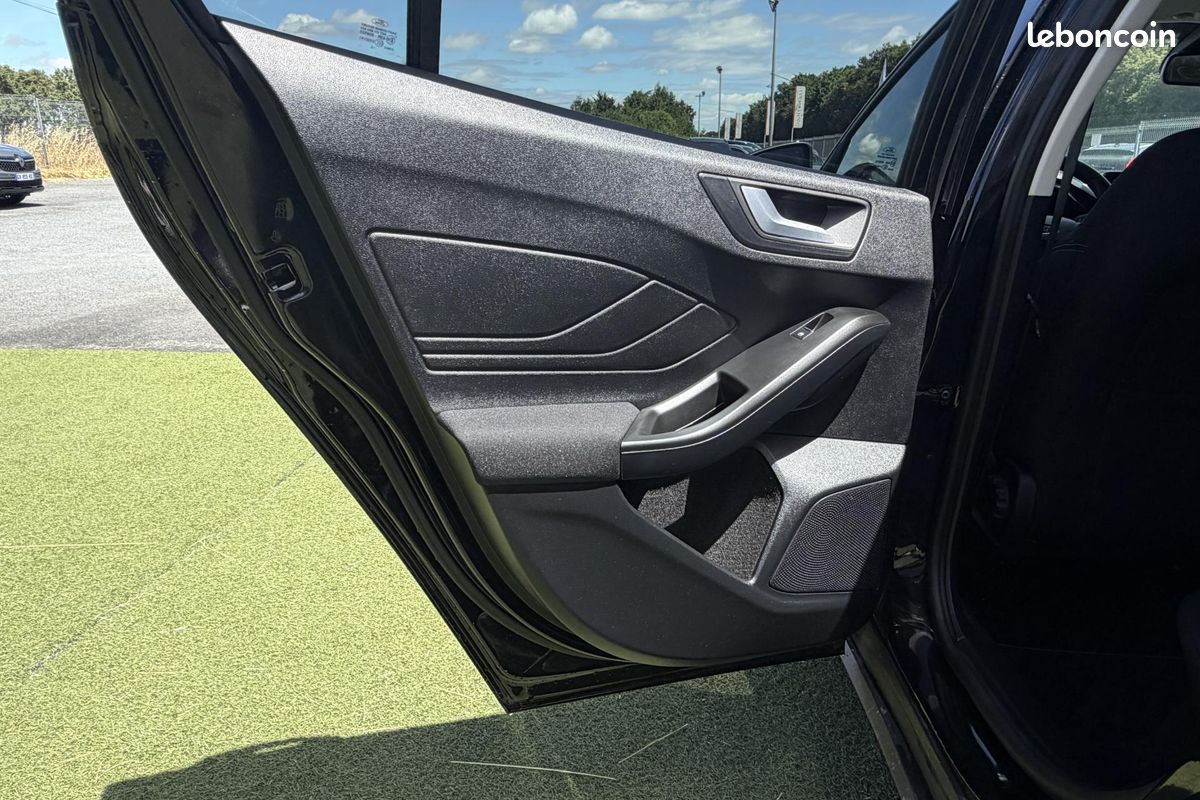 Ford focus flexifuel mhev 125 active x e85 economique tva pro (image 27)