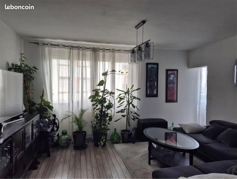 Appartement 4 pièces 65 m² · à Romans-sur-Isère · 65 m² · 140 000 €