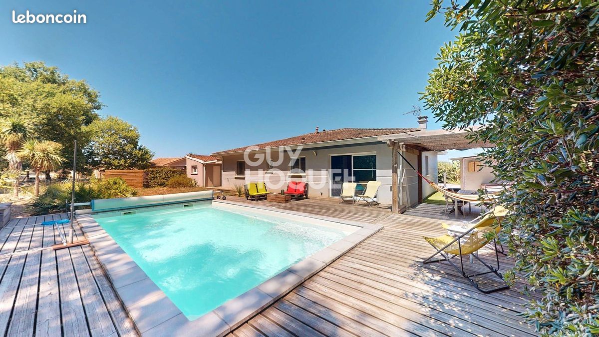 Maison 4 pièces 131 m² · à Castres-Gironde · 131 m² · 393 900 €