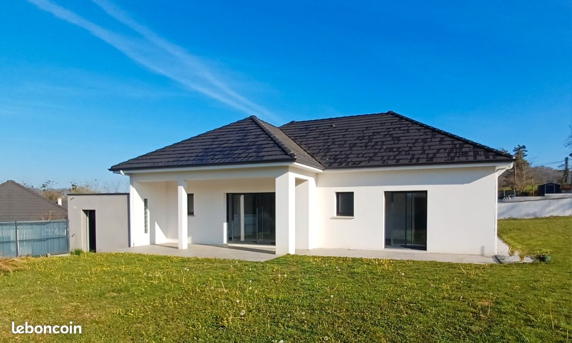 Maison 4 pièces 105 m² · à Gan · 105 m² · 330 000 €
