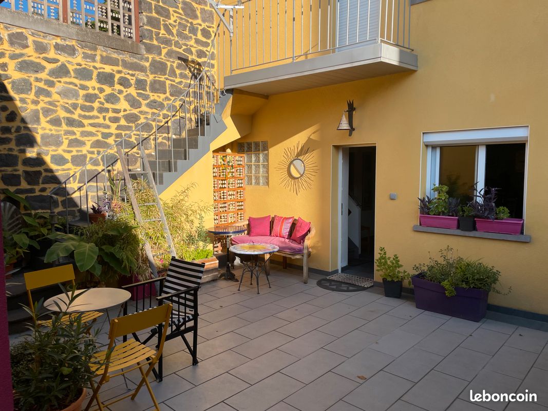 Maison 6 pièces 130 m² · à Clermont-Ferrand · 130 m² · 315 000 €