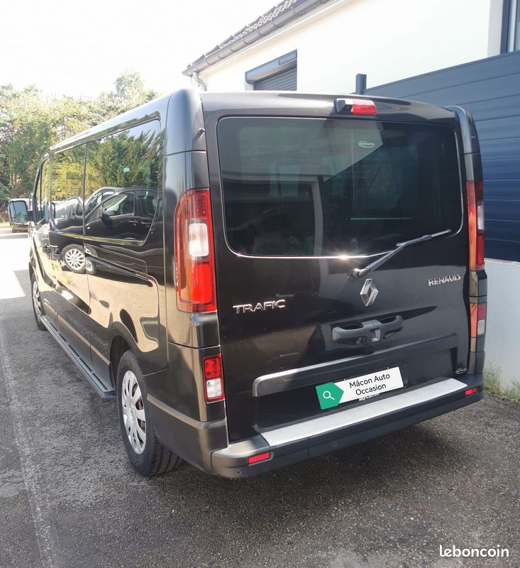 Renault trafic 1.6 dci 120 ch 9 places (idem opel vivaro , nissan primastar ...) (image 2)