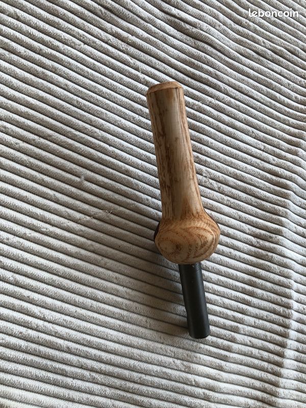 Décapsuleur en bois (image 3)