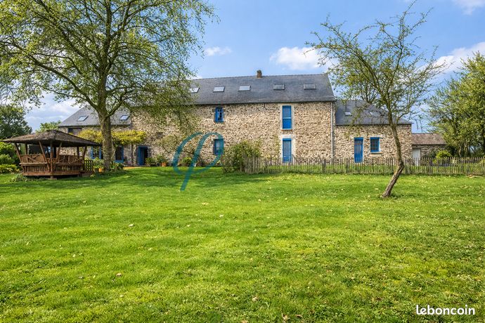 Propriété 11 pièces 341 m²